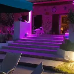 Orange 4*